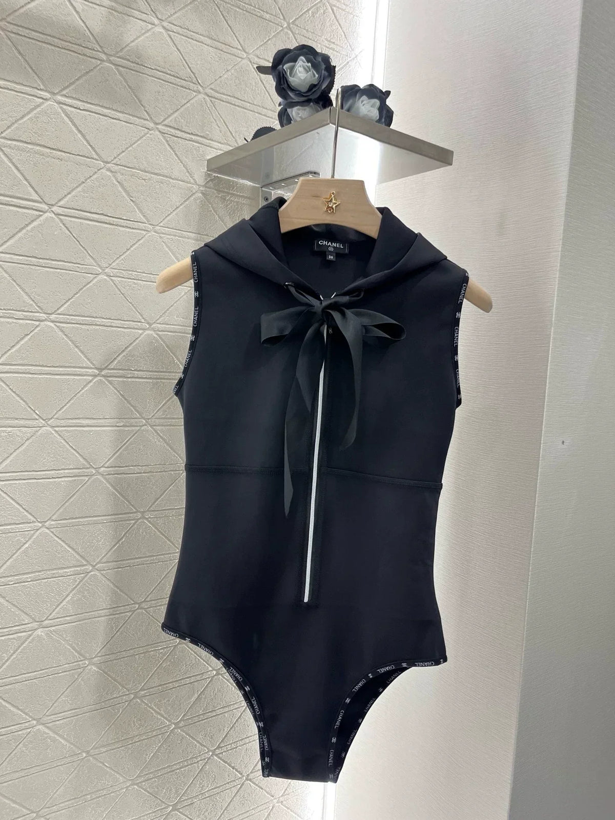 25 New Hooded Zipper One-piece Tankini Swimsuit