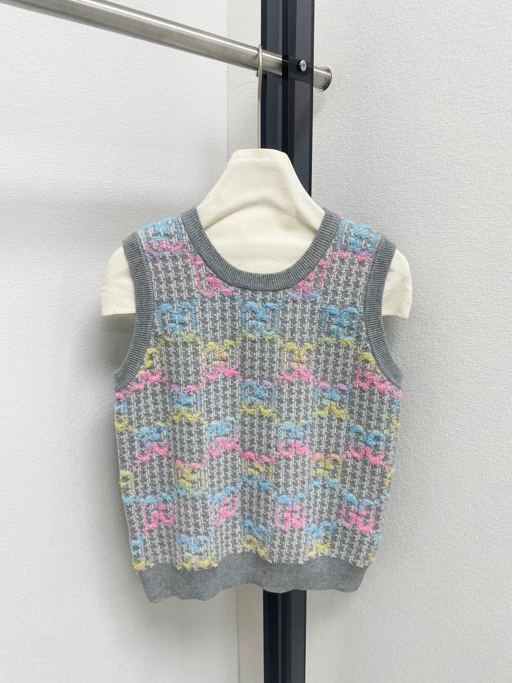 25fw Jacquard vest