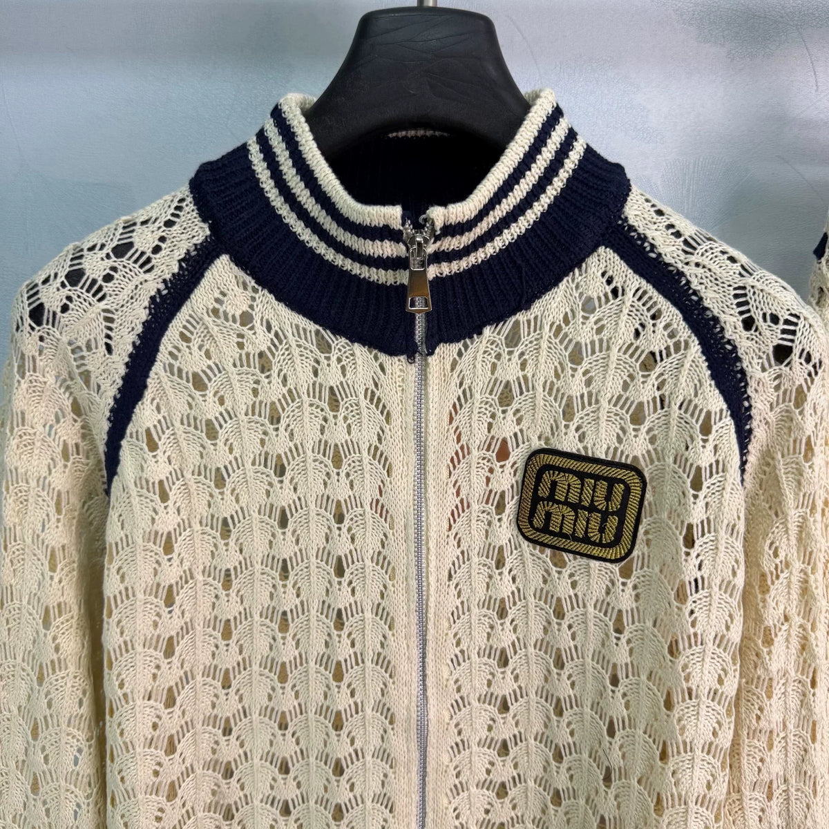 26 New Hollow-Knit Set