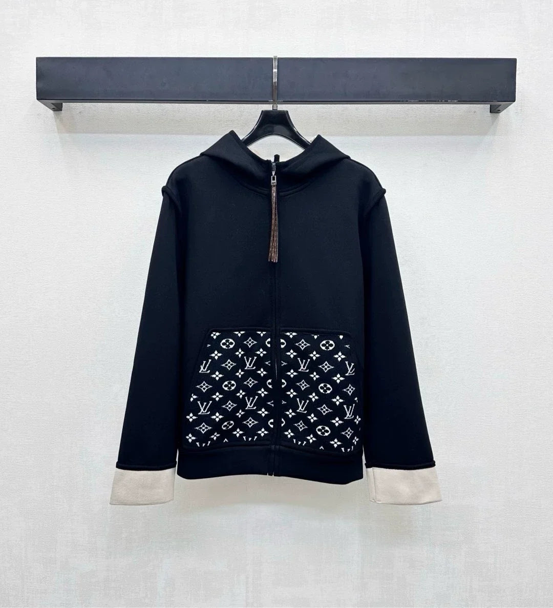 26New Season Hooded Jacquard Jacket & Trousers Set
