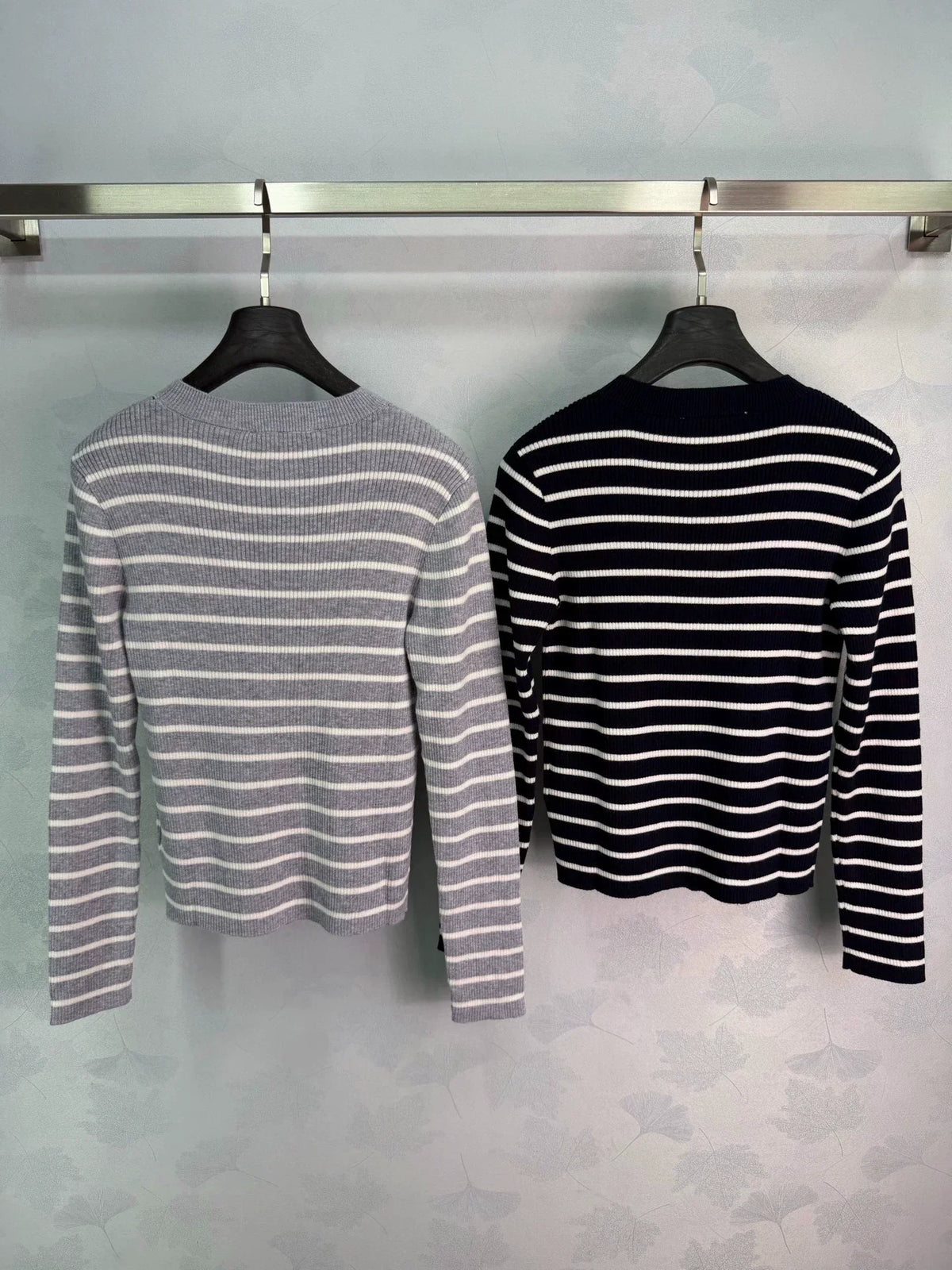 26 Early Autumn New Striped Knit Long Sleeve