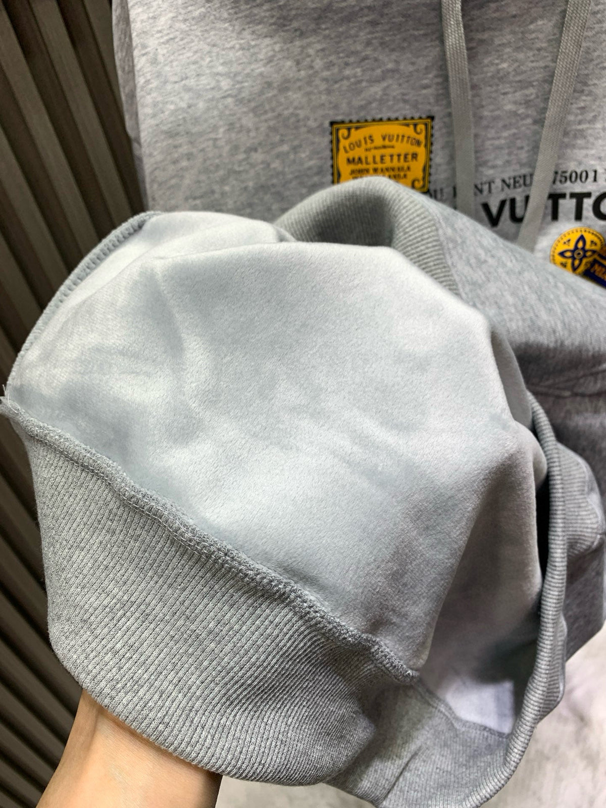 New printed hooded sweatshirt
