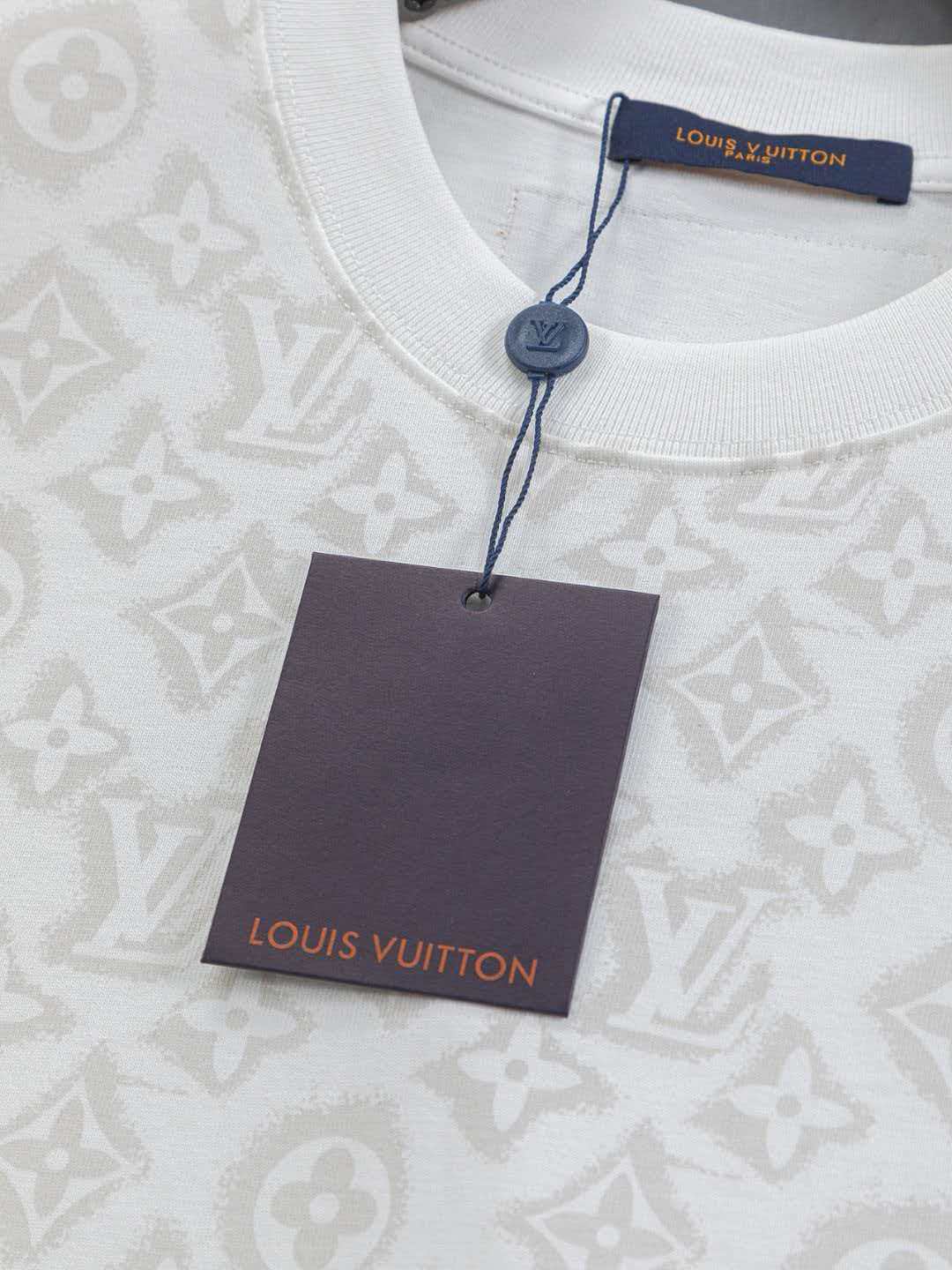 Full printed jacquard vintage letter logo printed round neck short sleeved T-shirt,