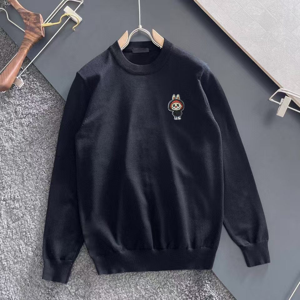 New embroidered round neck sweater