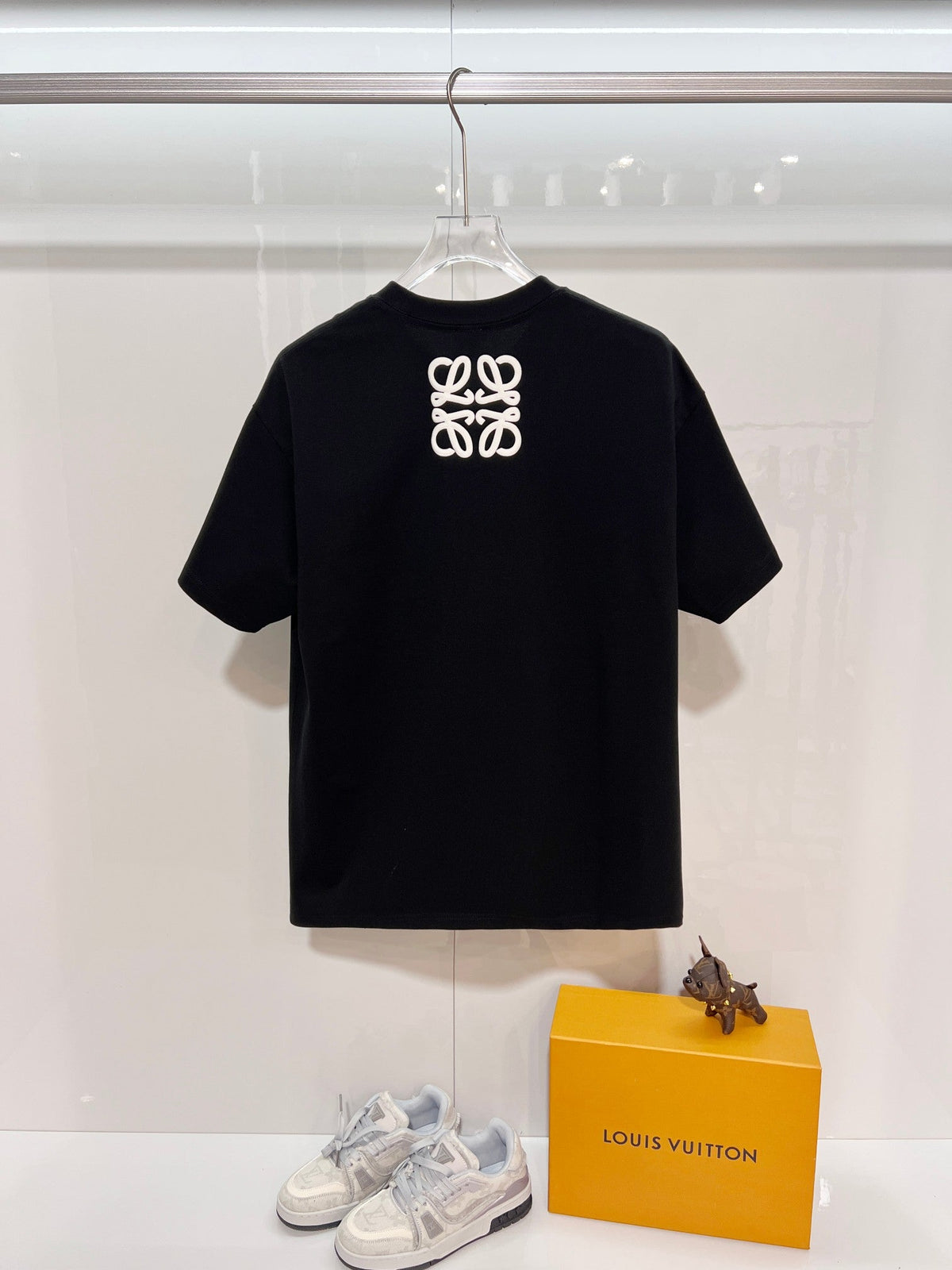 New foam letter short  shirt
