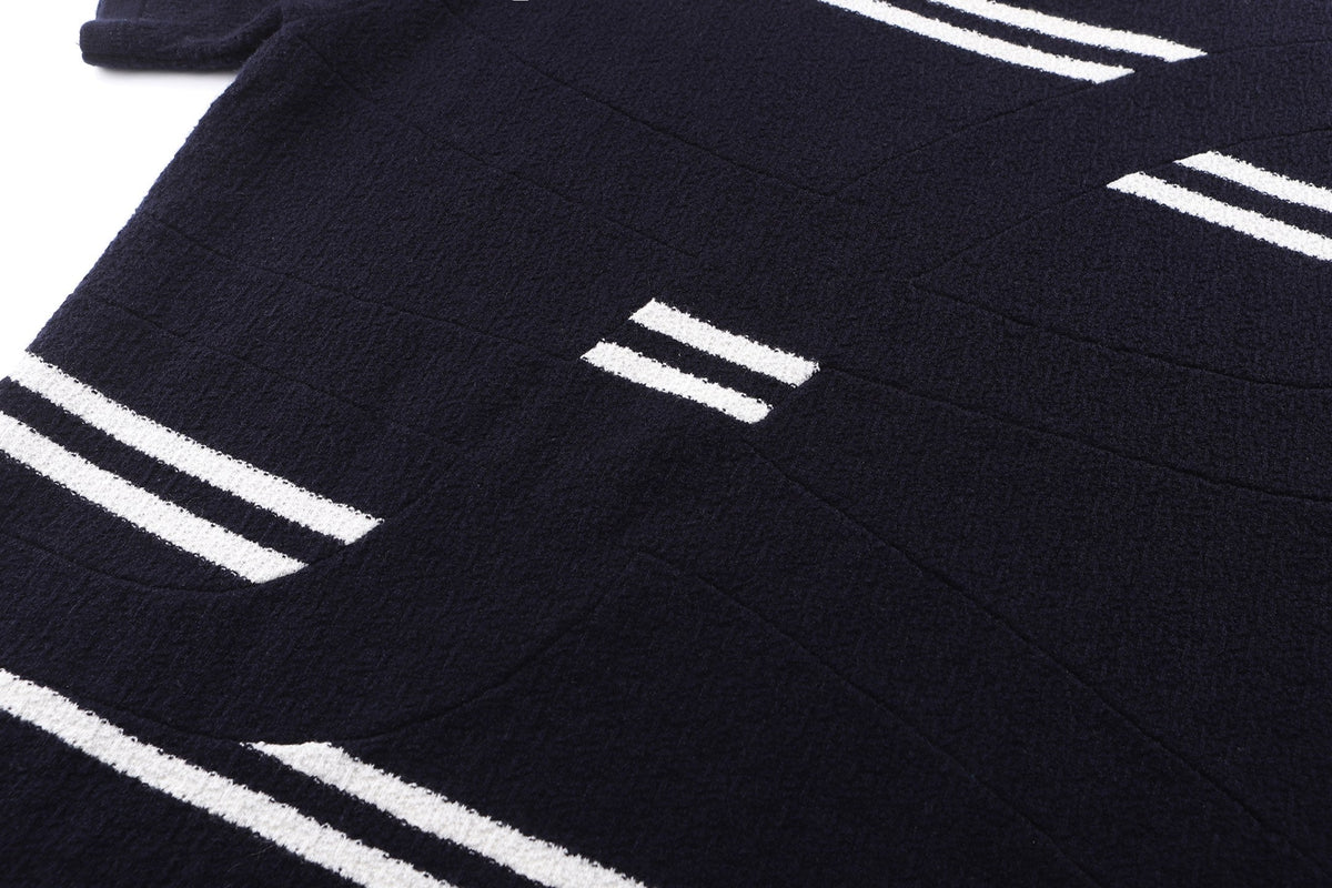 Lightweight textured wool round neck embroidered T-shirt