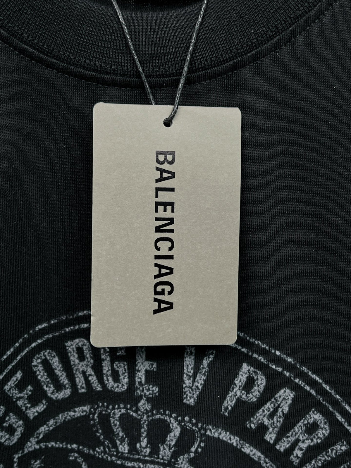 New Front Retro Badge Icon Printed T-shirt