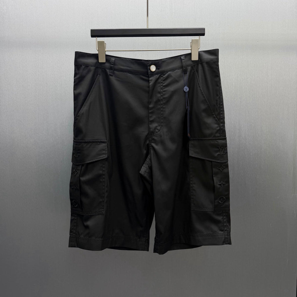 Old flower three-dimensional pocket workwear shorts