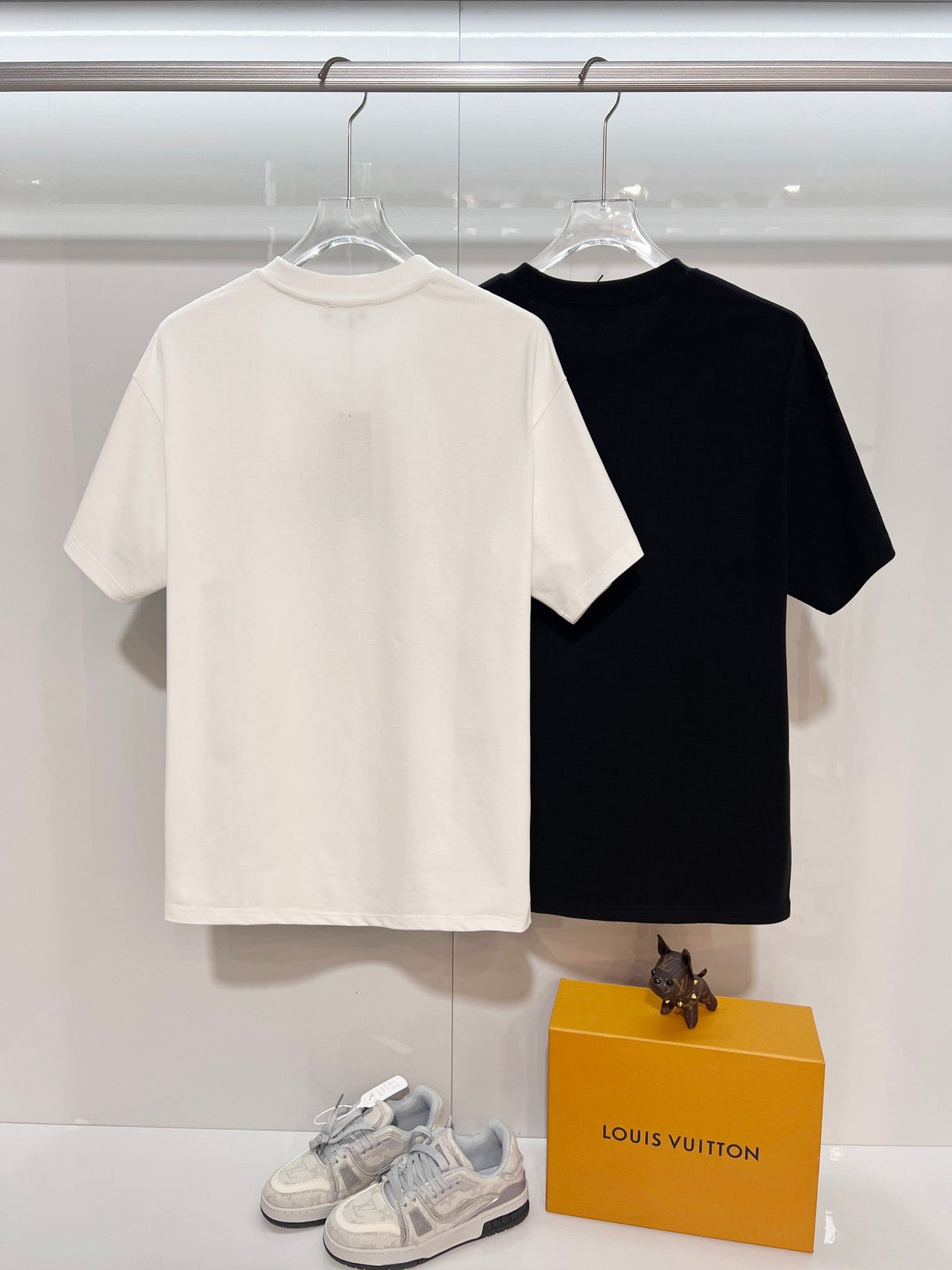 New Cat Embroidered Short Sleeves