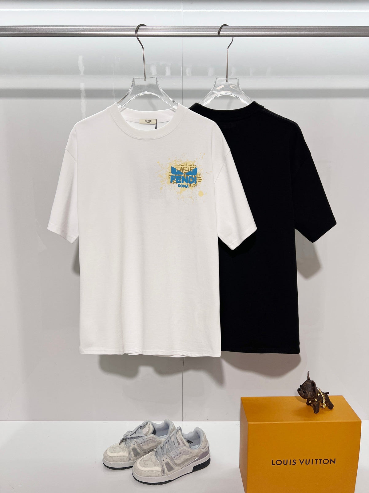 Little Monster Eye Foam Suede Offset Letter Round Neck T-shirt