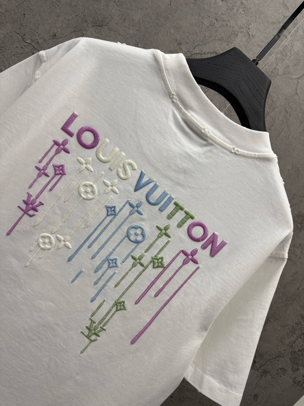 Color-Changing Embroidery T-Shirt