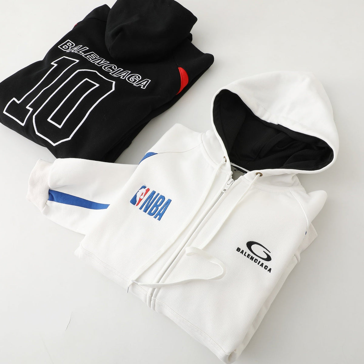 Co branded series cotton zipper long sleeved casual hooded sweatshirt jacket