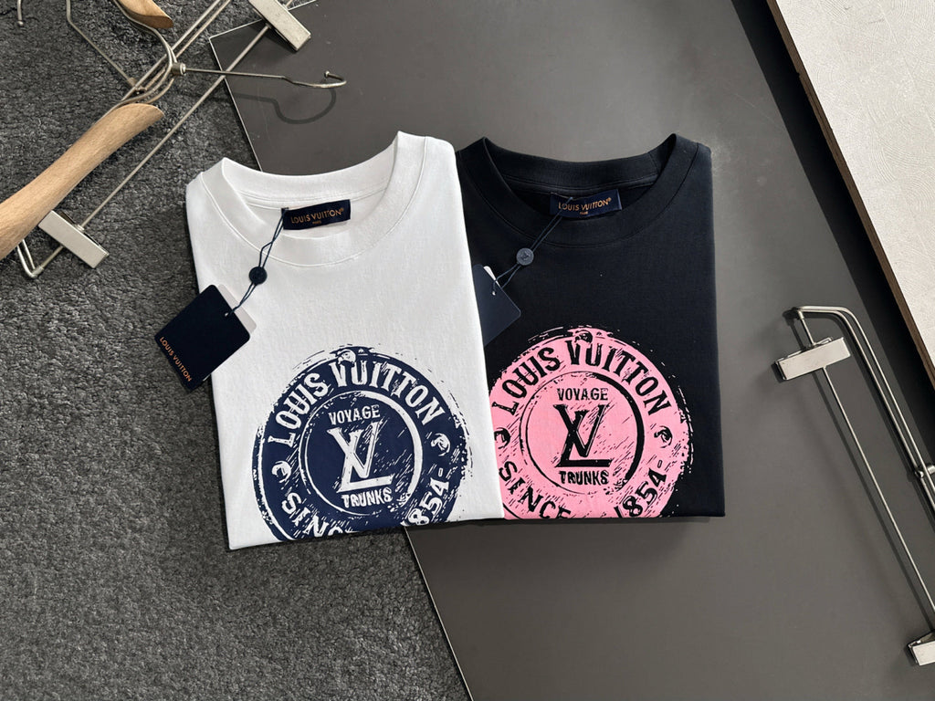 Summer new round neck short sleeved shirt
