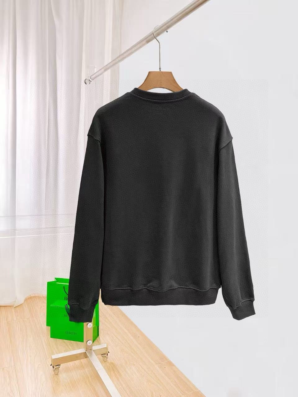 Early Spring Latest Long Sleeve Round Neck Guard 1