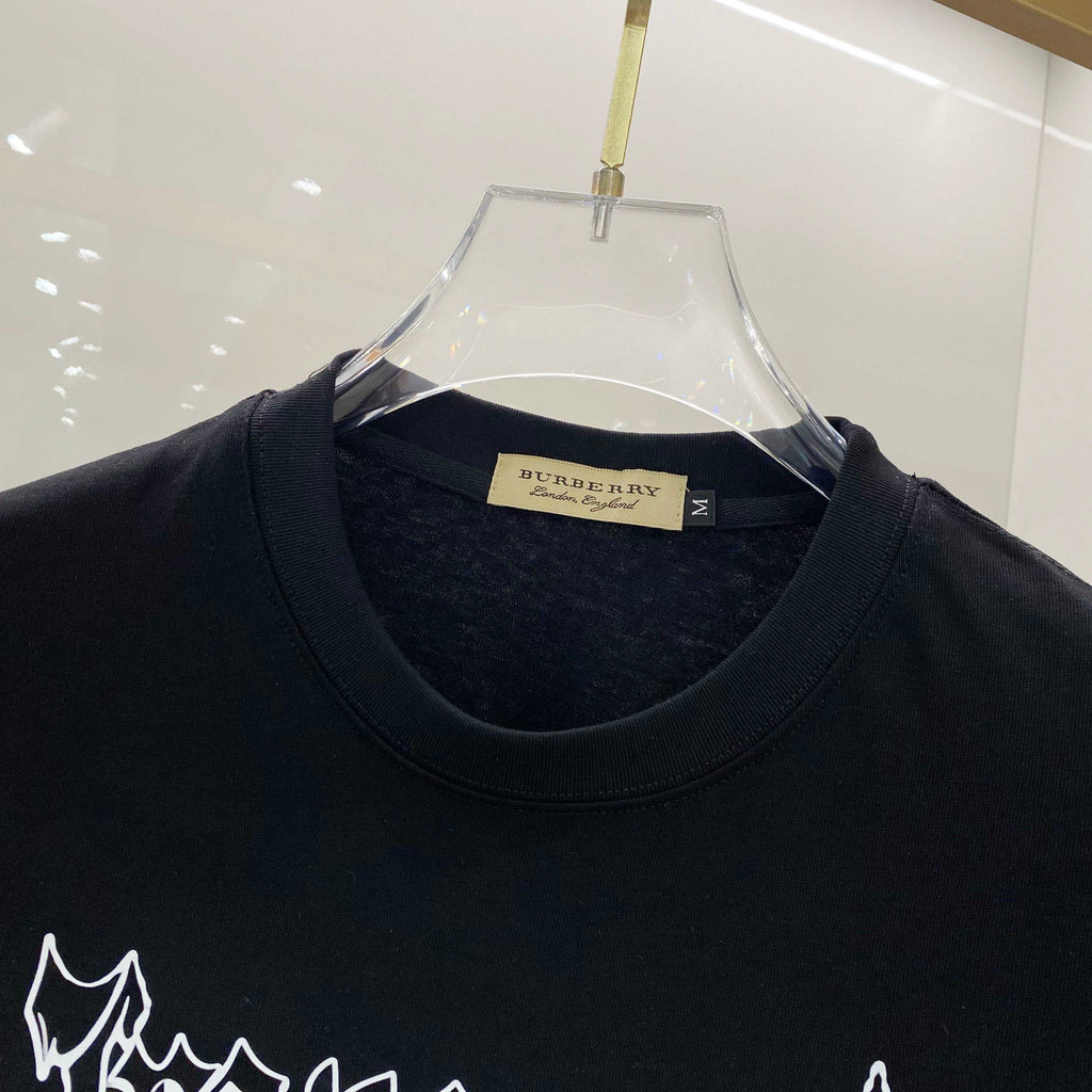Chest sticker printed logo round neck short sleeved T-shirt 3