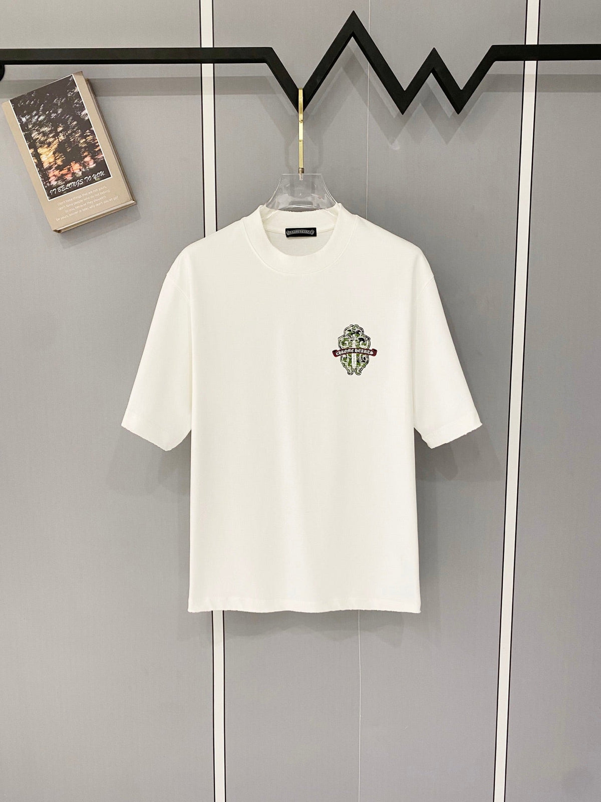 New spring short sleeved round neck T-shirt