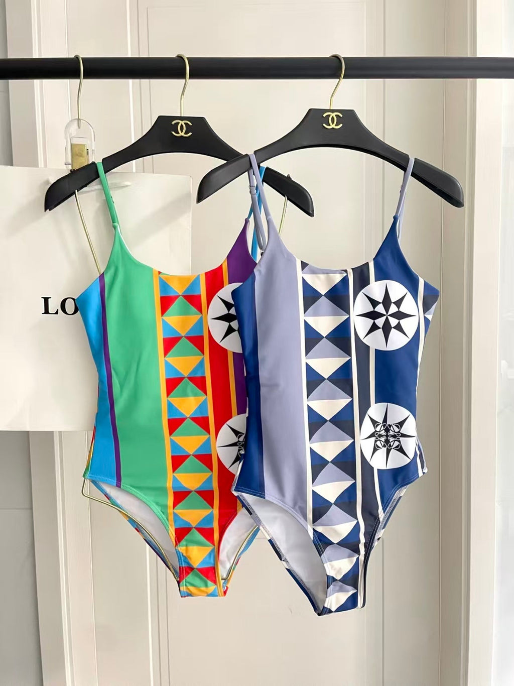 New one-piece printed swimsuit