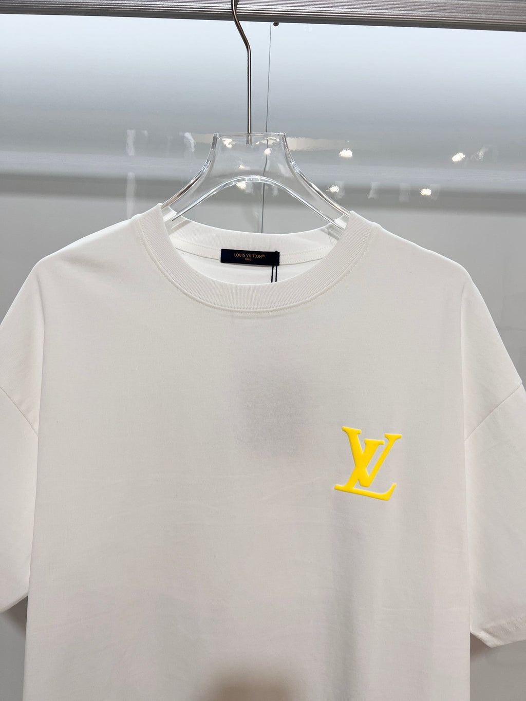 Three dimensional golden small LOGO color blocked offset printing pattern letter round neck T-shirt