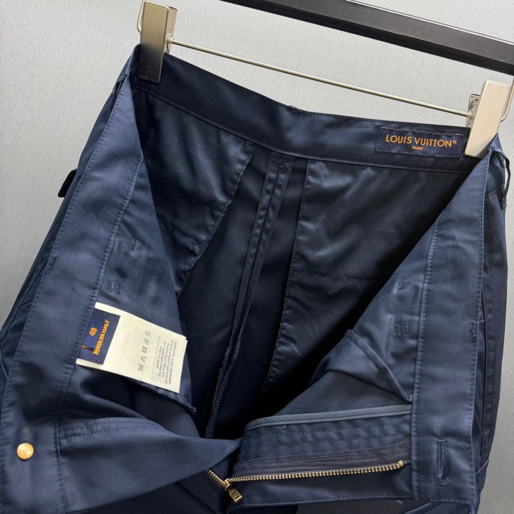 Old flower three-dimensional pocket workwear shorts