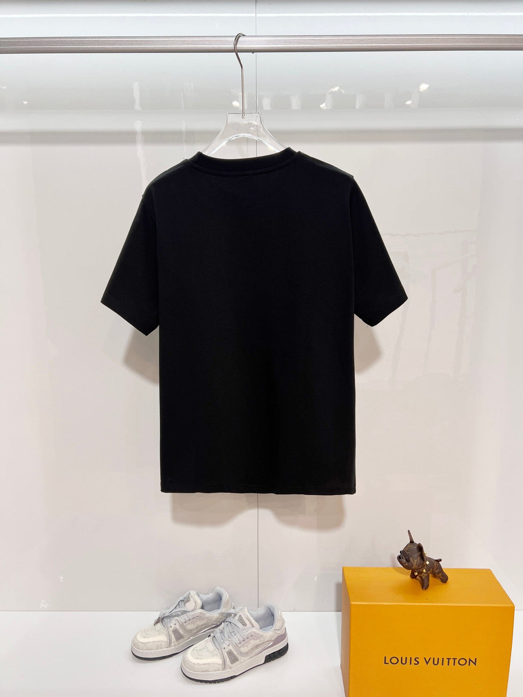 Color blocked striped offset printed letter round neck T-shirt