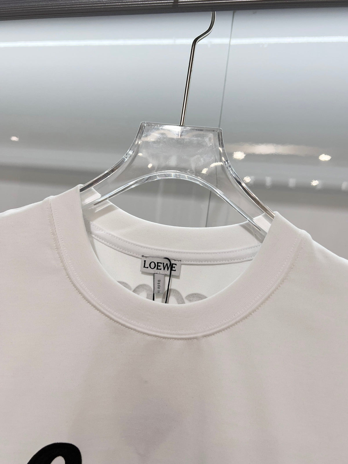 New foam letter short  shirt