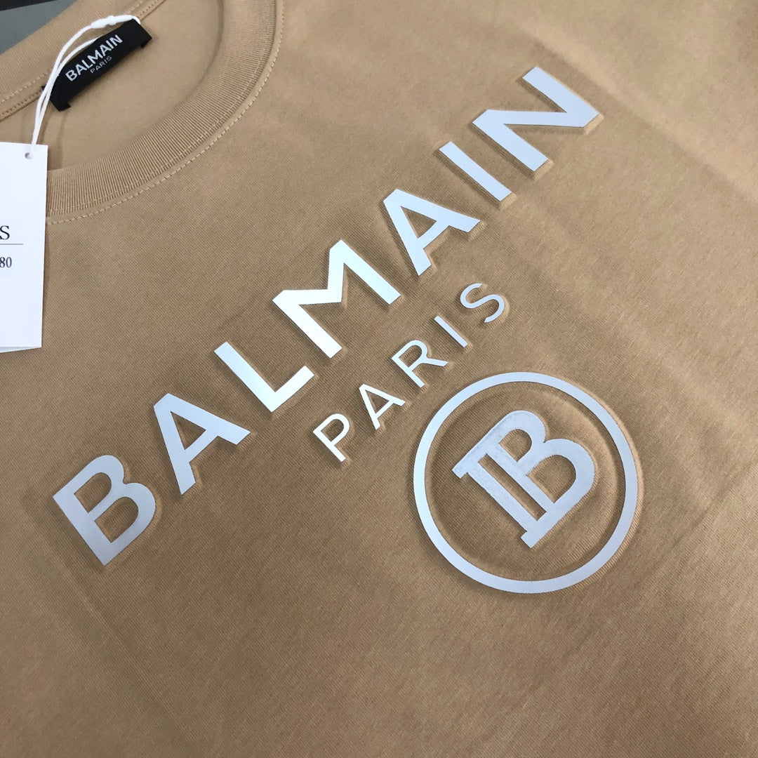 Adhesive printed letter round neck short sleeved T-shirt