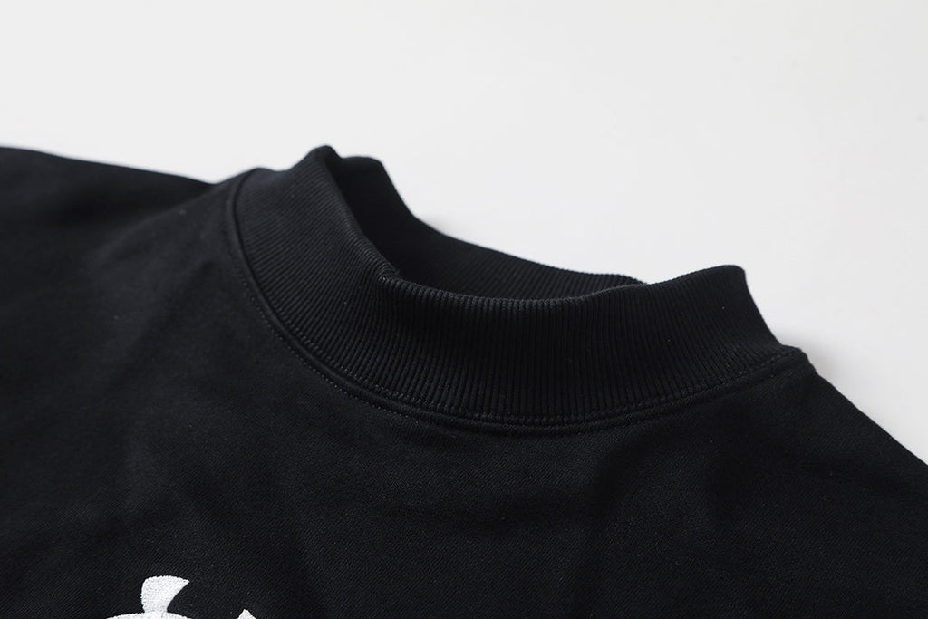 Embroidered round neck hoodie