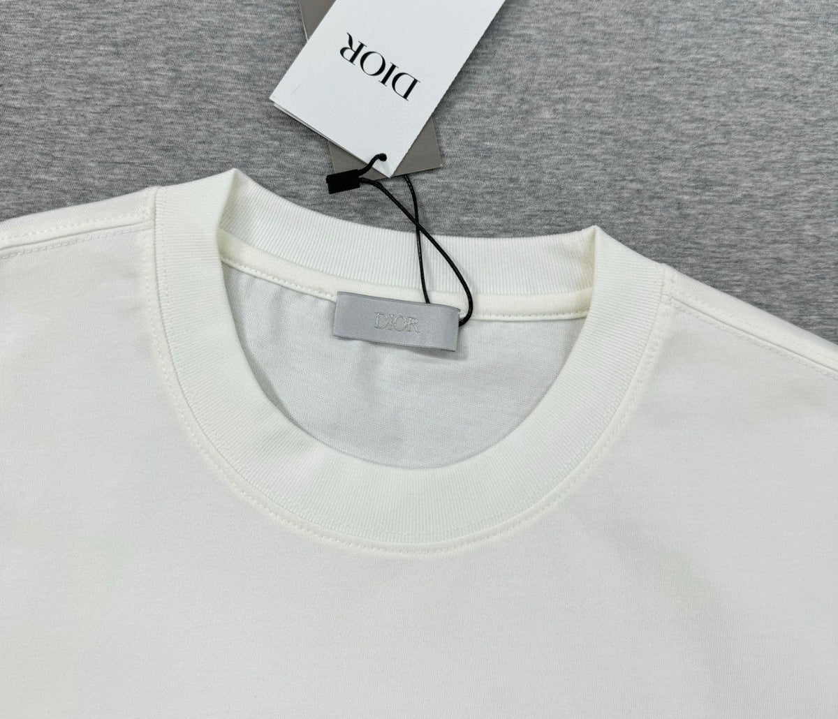 Brand letter graphic painted hot stamping printed T-shirt