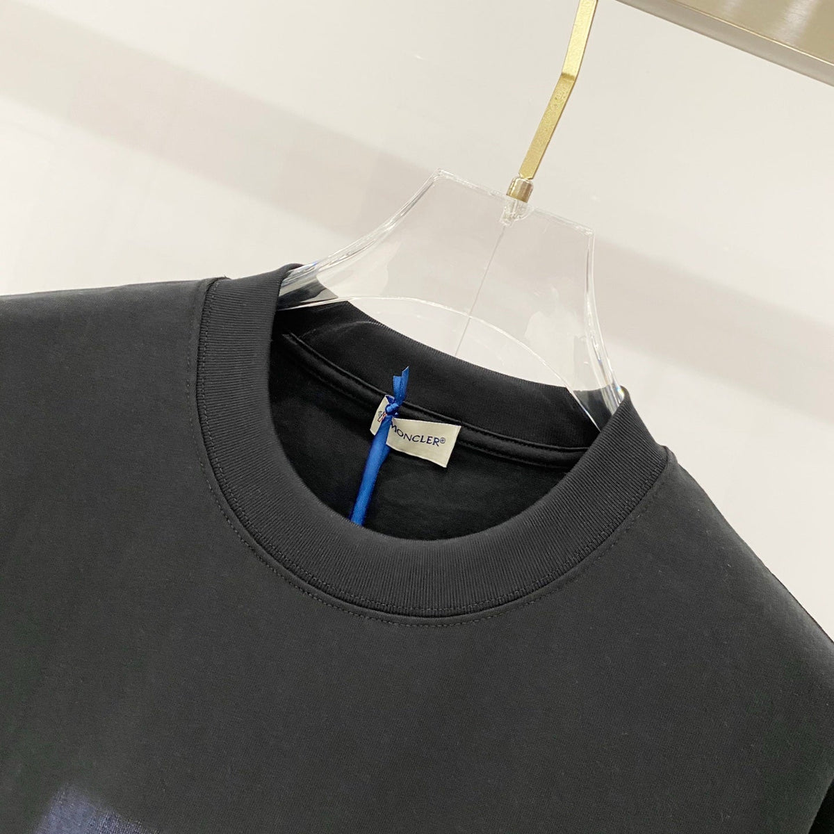 3D color blocked embroidery 🪡 Letter LOGO Phantom Spray Printed T-shirt