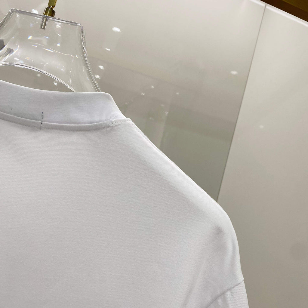 Chest sticker printed logo round neck short sleeved T-shirt 8