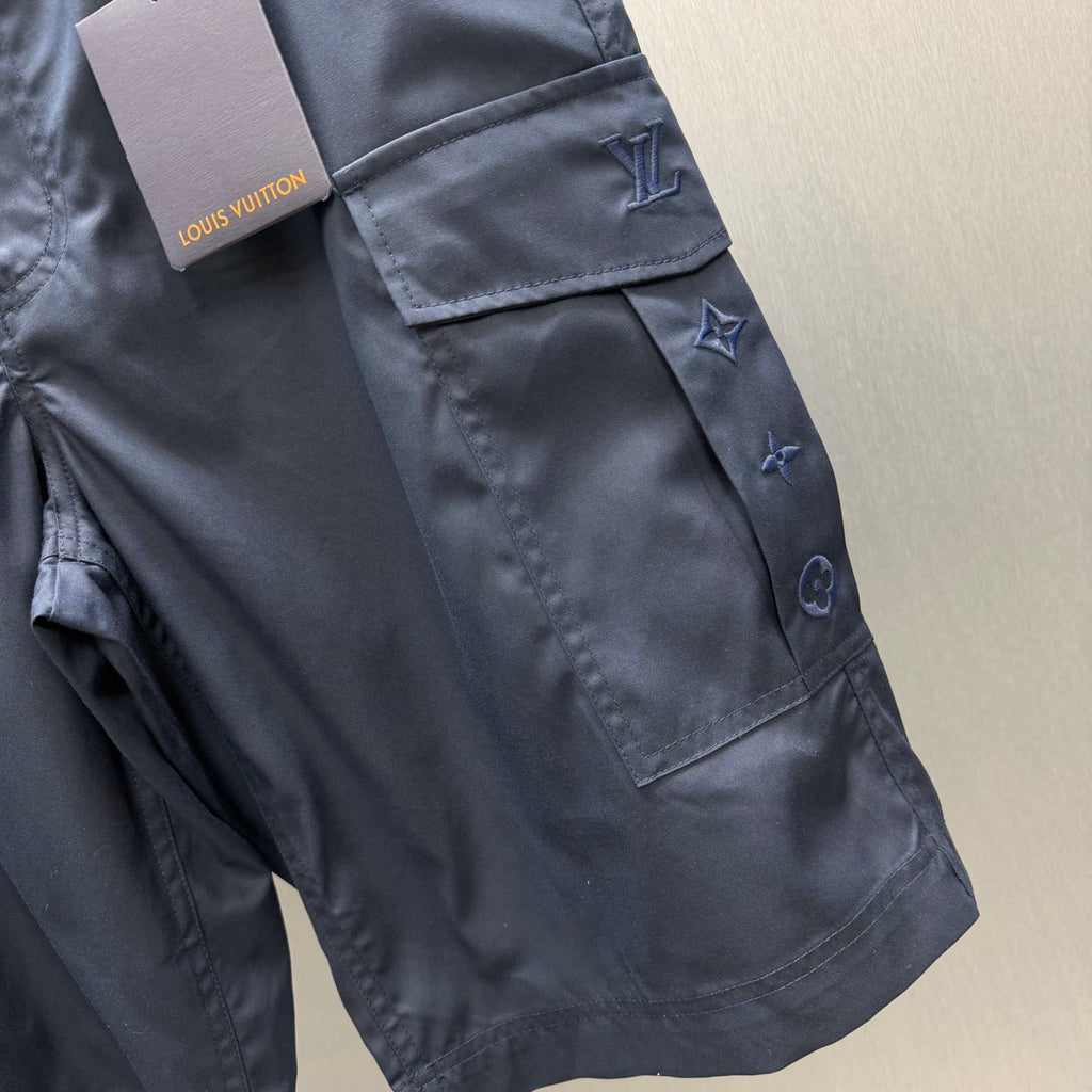 Old flower three-dimensional pocket workwear shorts
