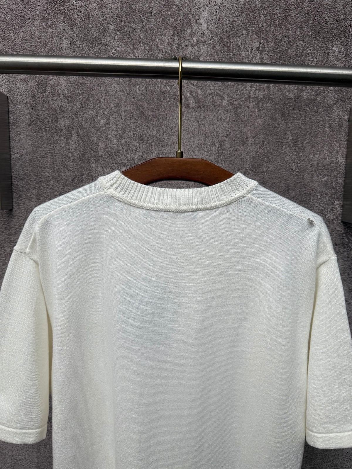 Pin Embroidered Knitted Short Sleeve T-shirt