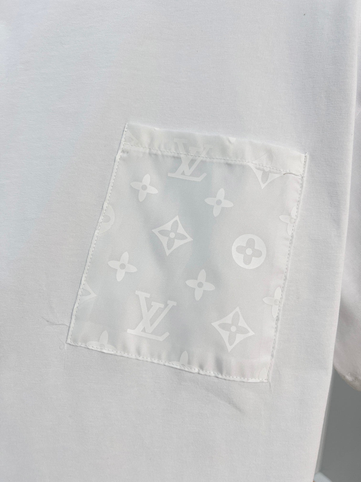 New woven floral pocket short sleeved shirt