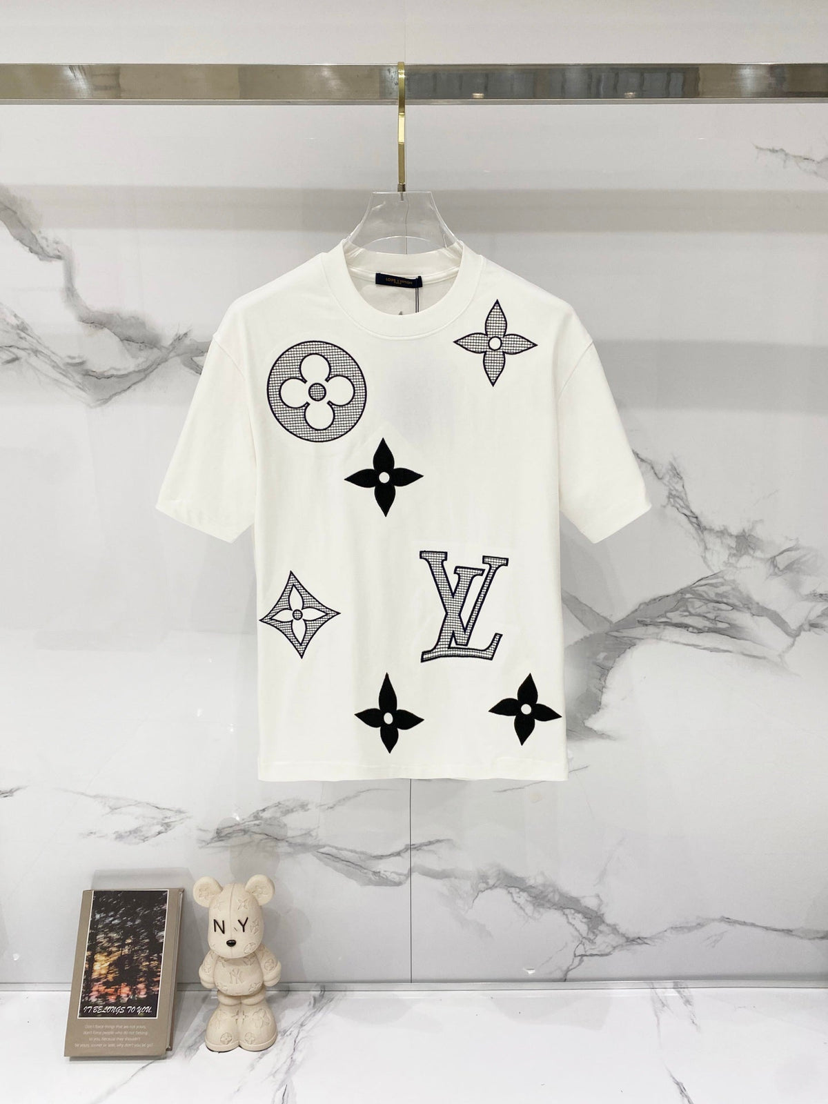 four-leaf clover 🍀 Alphabet grid embroidery 🪡 Logo T-shirt