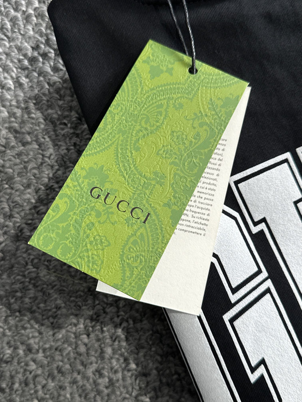Back plush letter logo short sleeved t-shirt