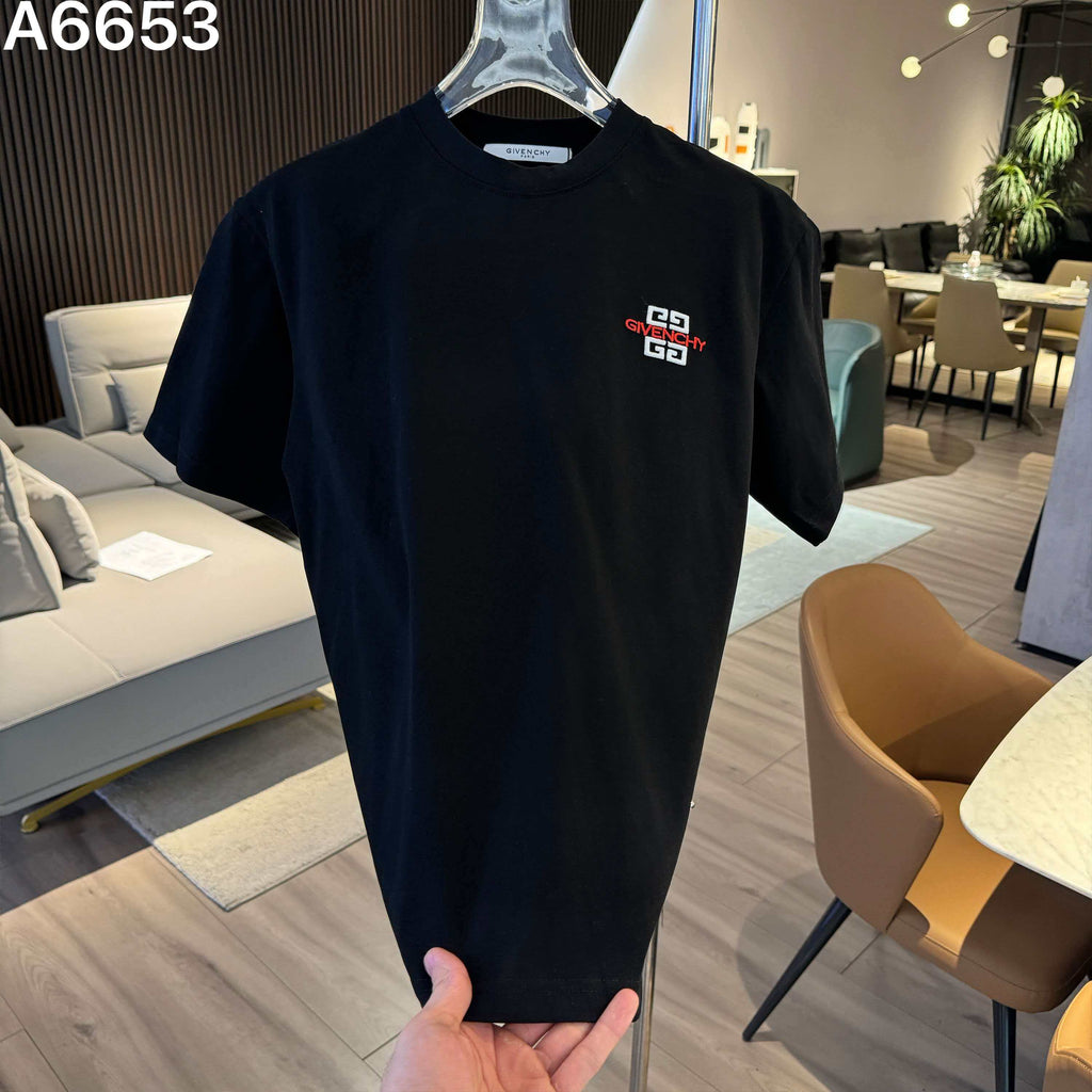 New embroidered letter short sleeved shirt
