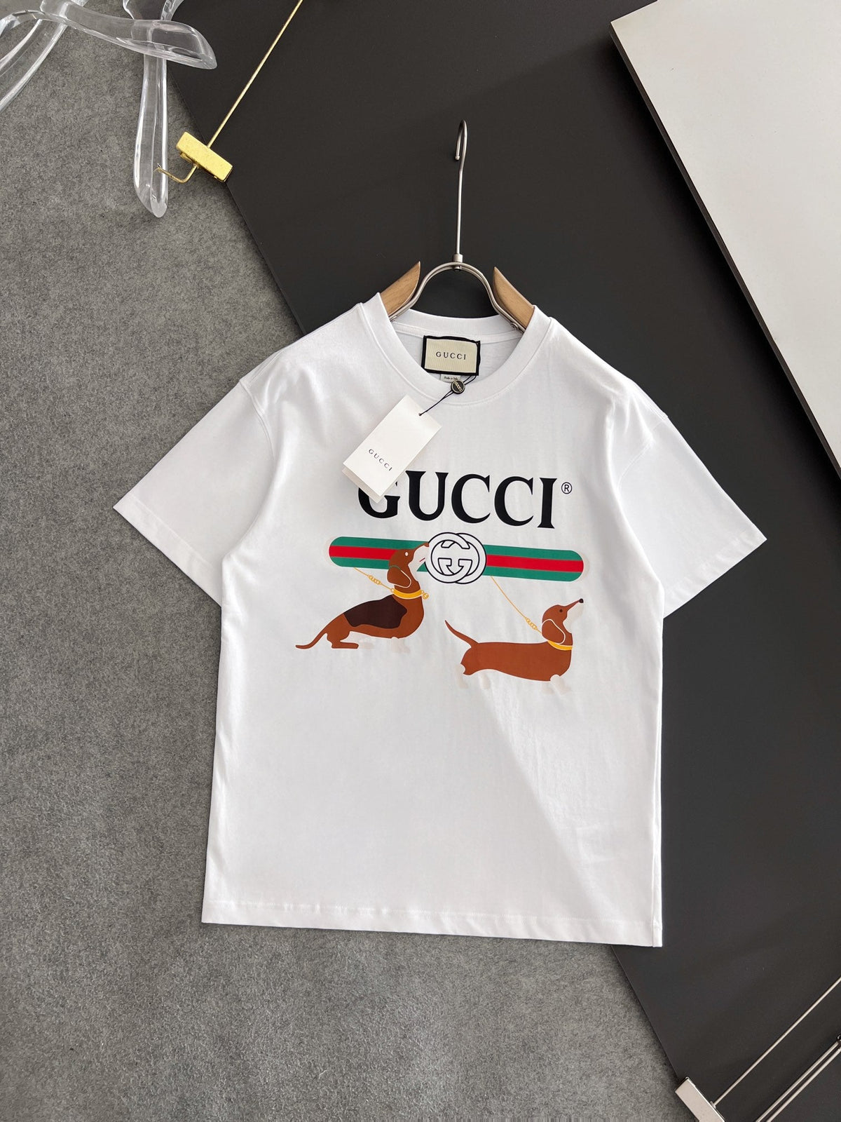 Summer new round neck short sleeved T-shirt!