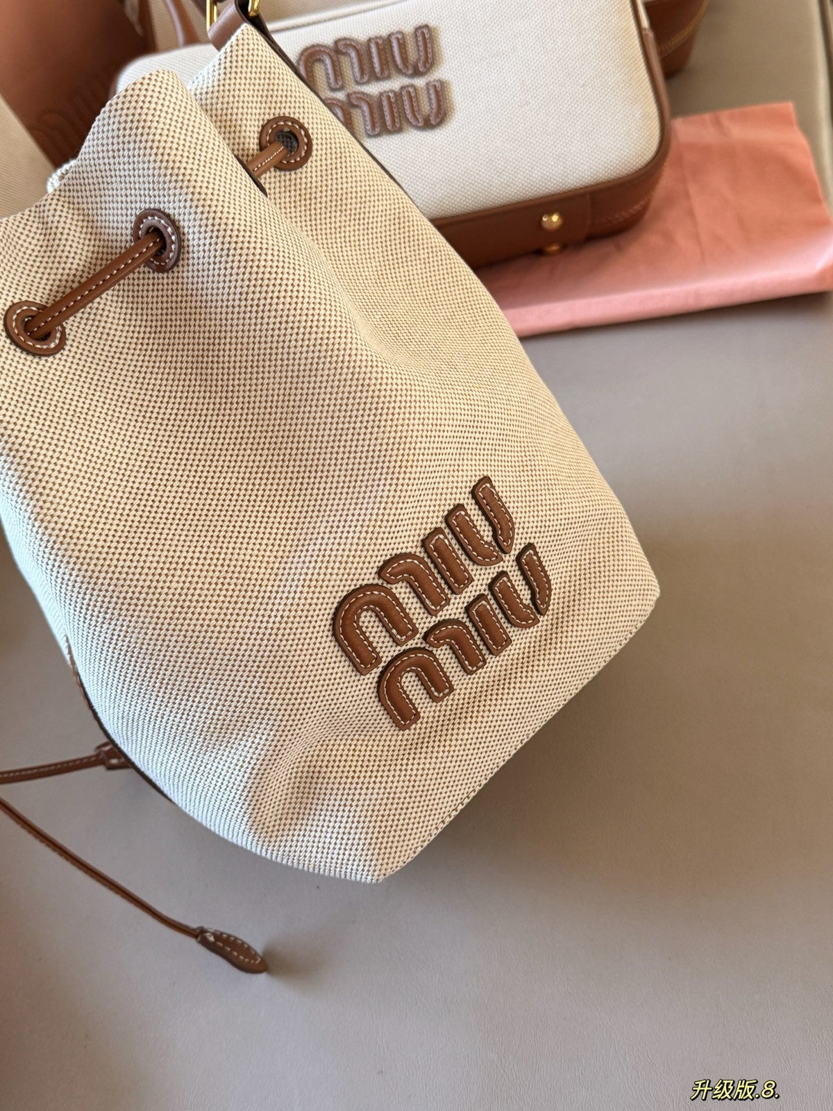 Drawstring canvas small bucket bag