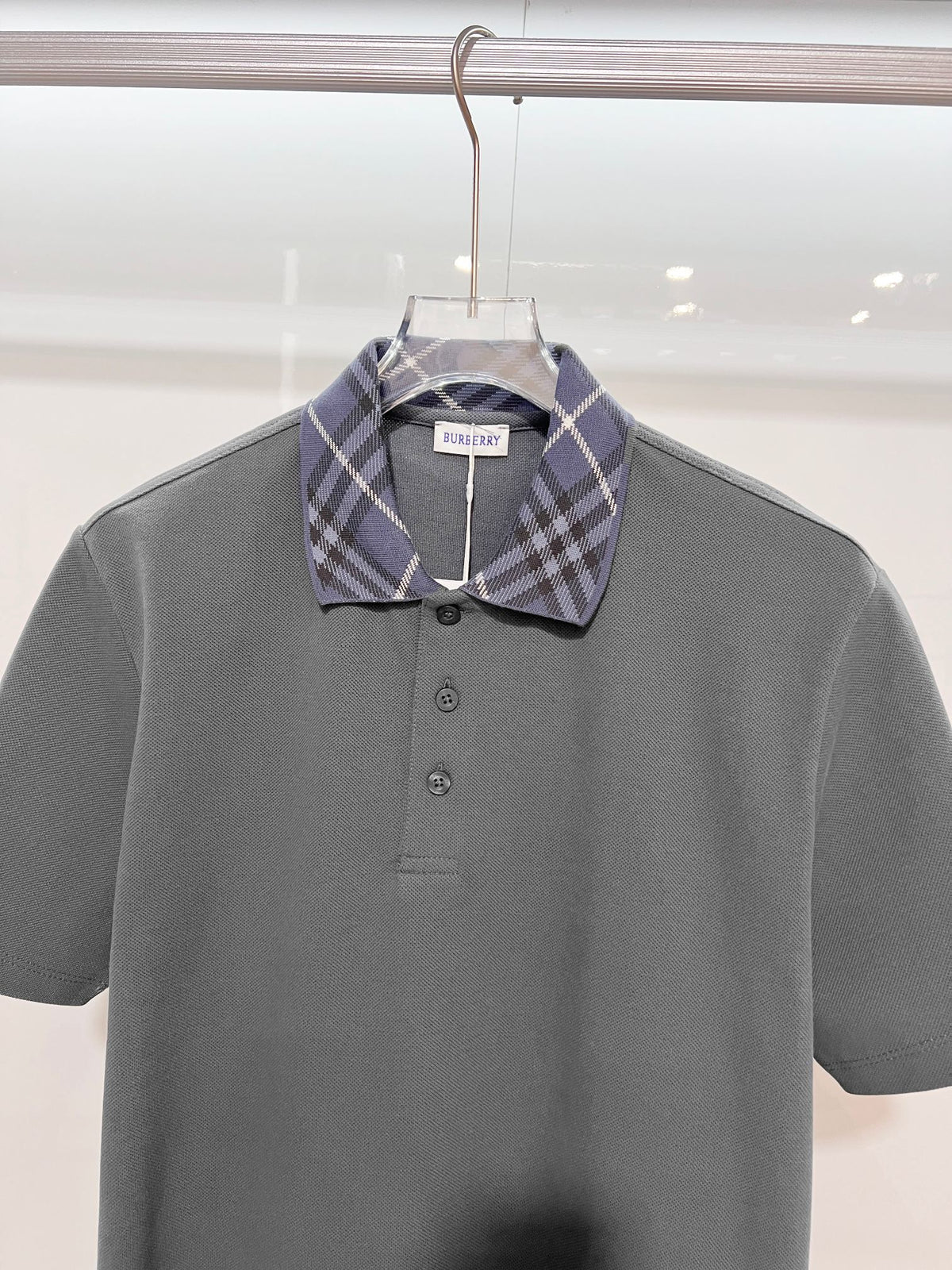 Color blocked flat collar classic plaid collar letter polo shirt