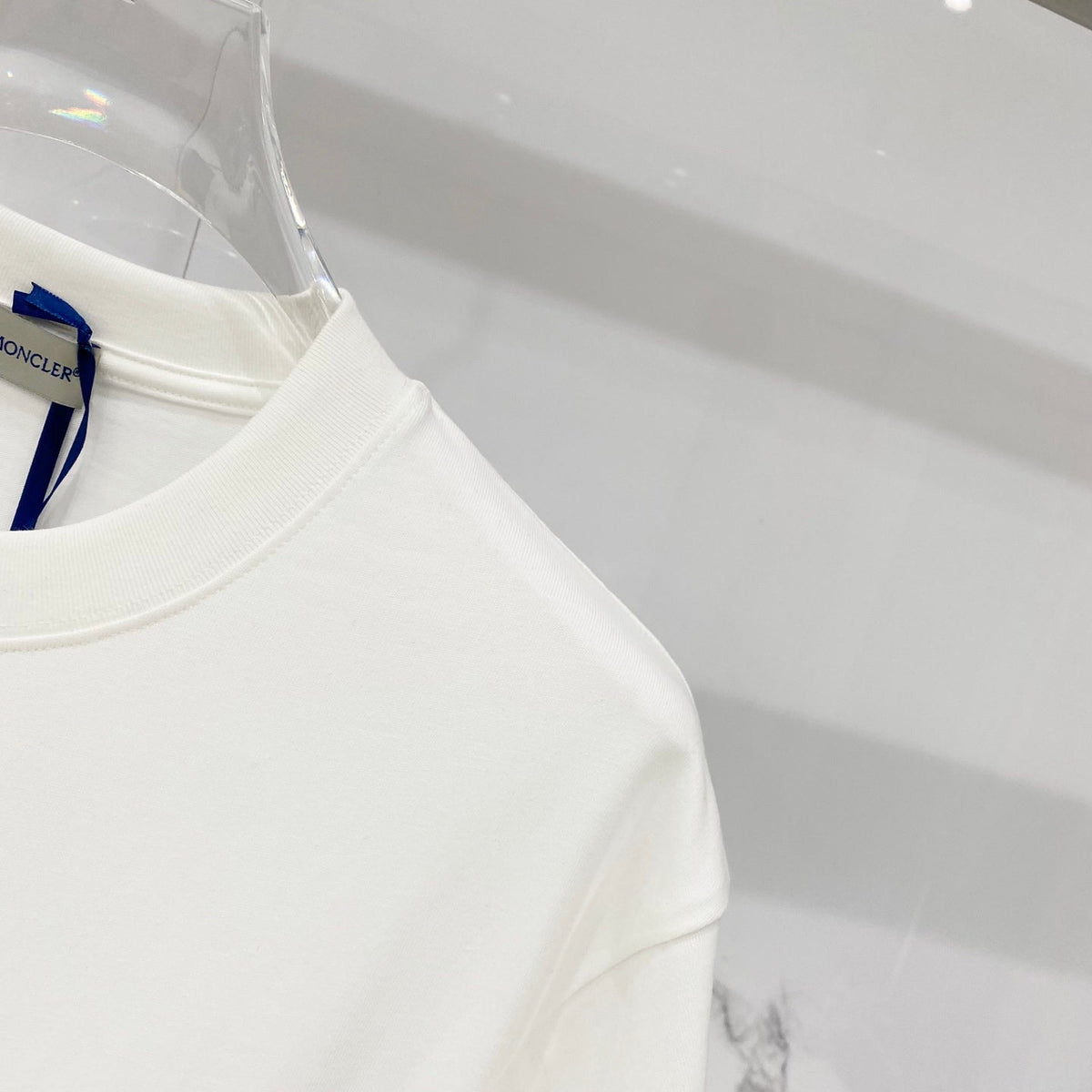 3D color blocked embroidery 🪡 Letter LOGO Phantom Spray Printed T-shirt