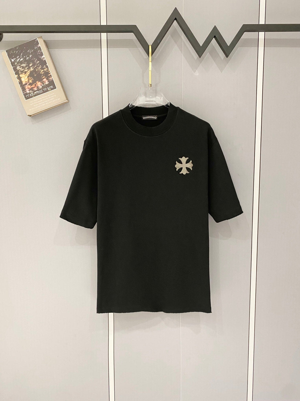 New spring short sleeved round neck T-shirt
