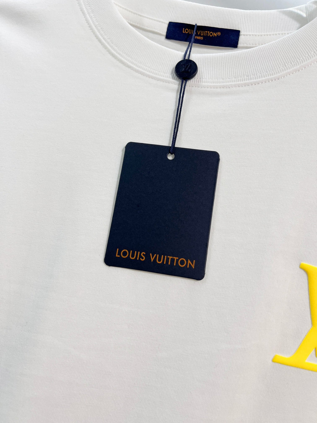Three dimensional golden small LOGO color blocked offset printing pattern letter round neck T-shirt