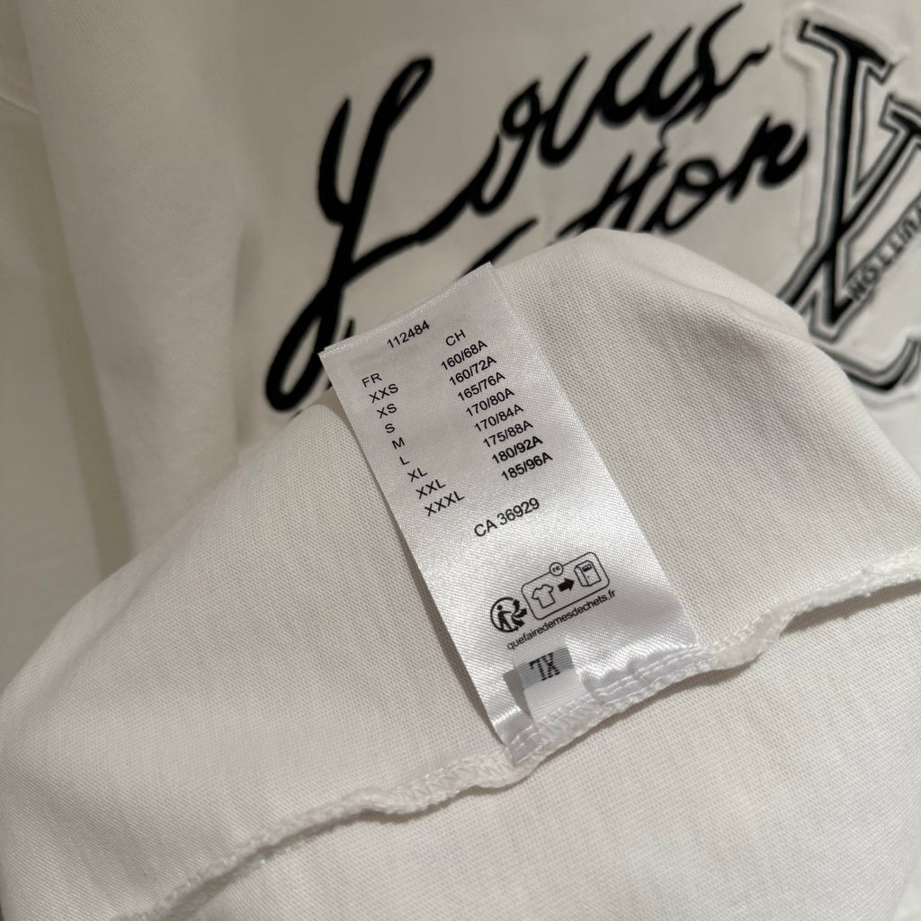 Embroidered short sleeved T-shirt