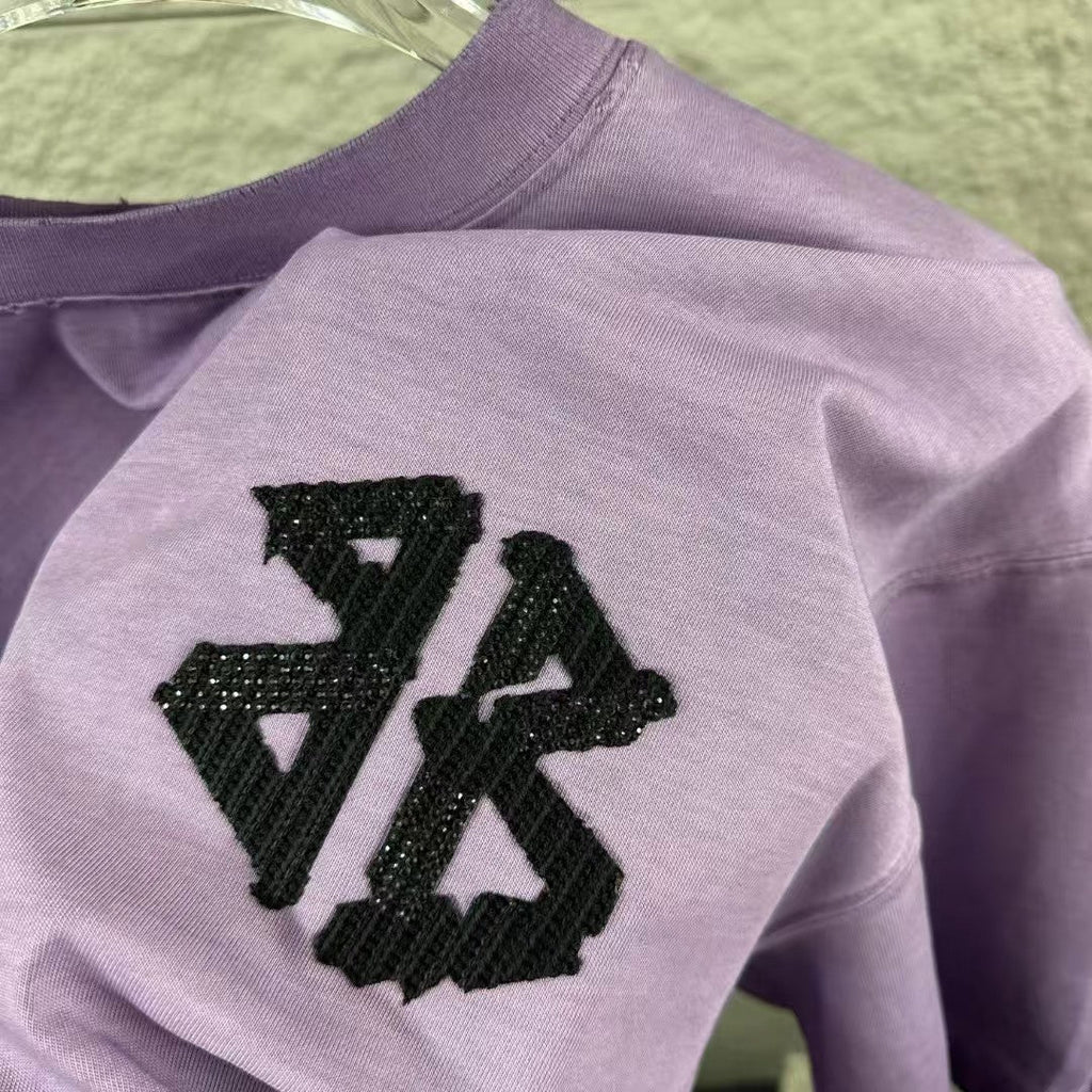 New style embroidered and rhinestone T-shirt