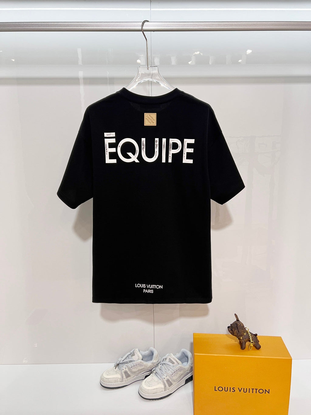 New front and rear blurred letter short sleeves