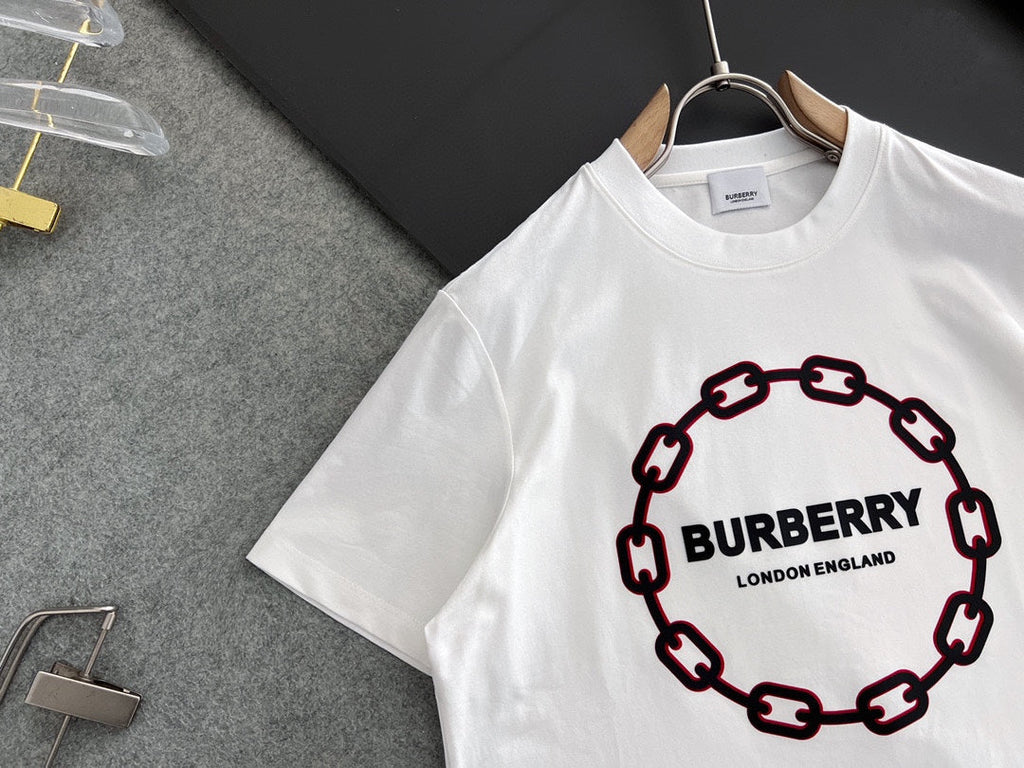 Summer new round neck fashionable short sleeved T-shirt