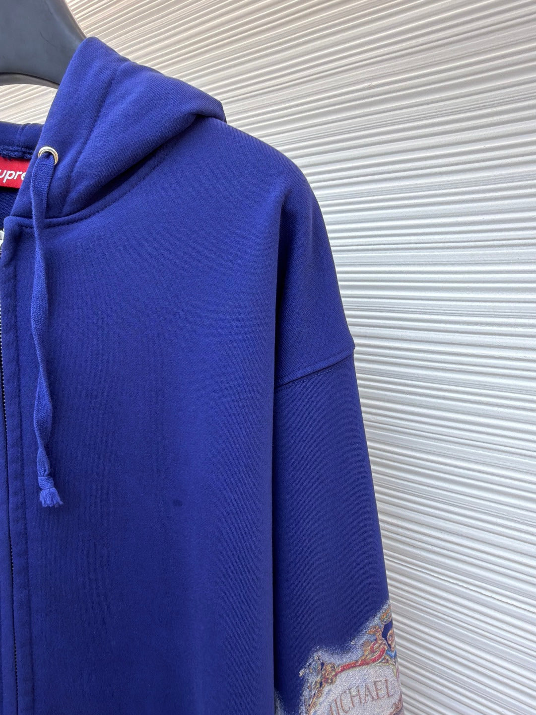 Sleeve eye print pattern hooded zipper sweatshirt