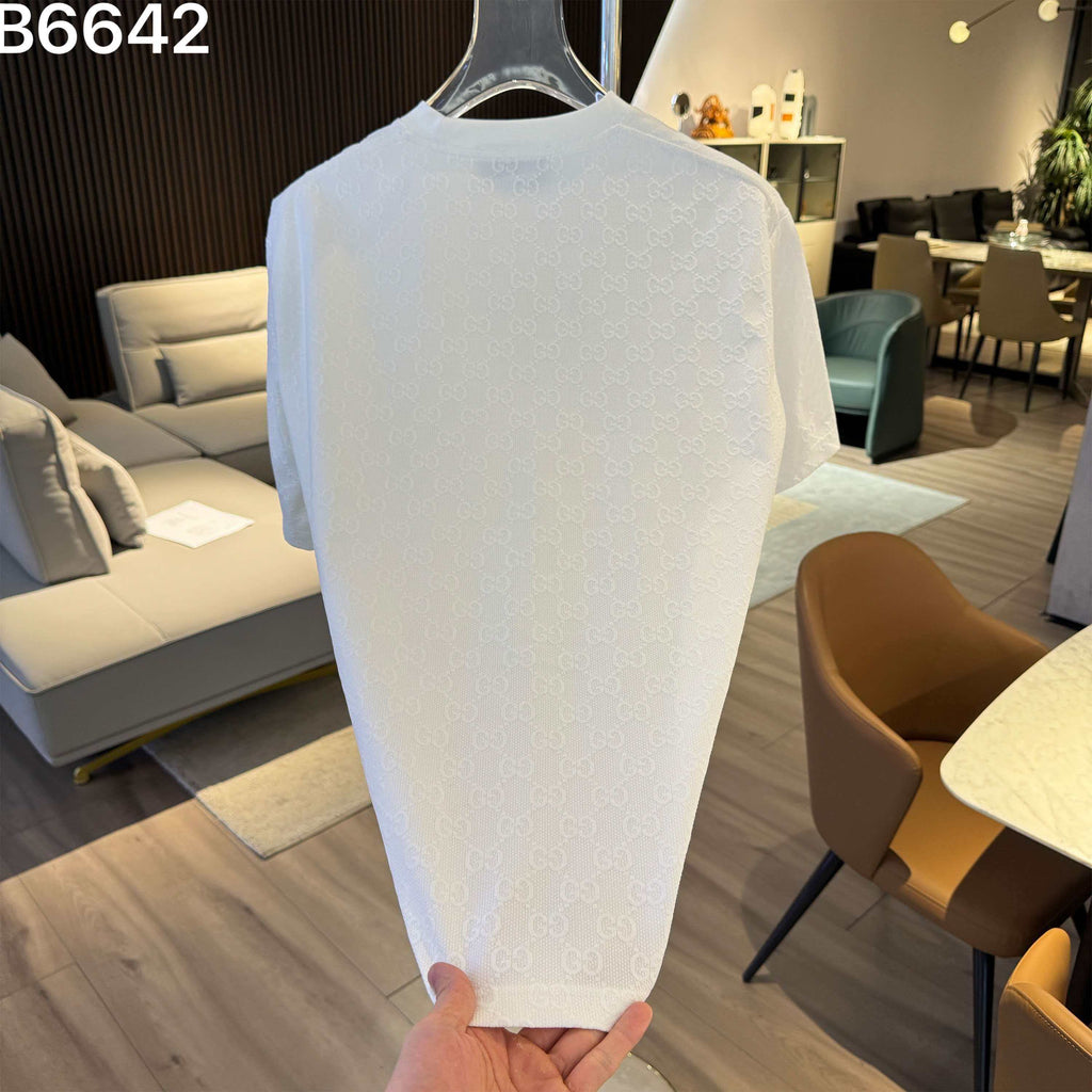 New embroidered letter short sleeved shirt