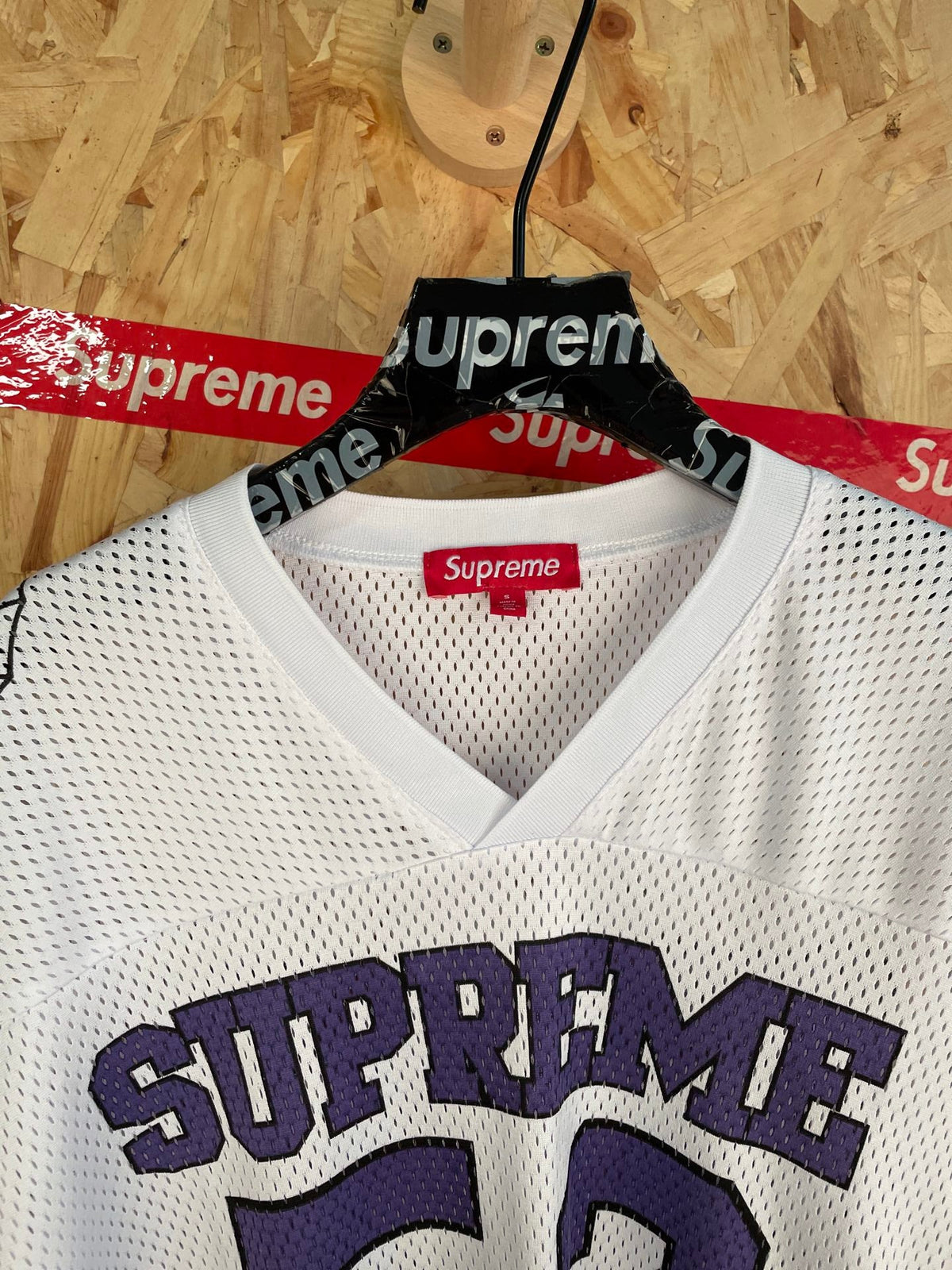 52 mesh letter embroidered V-neck football jersey casual sports short sleeved T-shirt