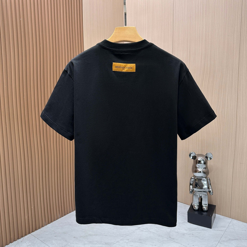 Spring and summer new embroidered round neck short sleeved T-shirt